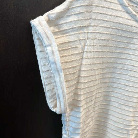 EUC Roxy Girl T-shirt size 8 - Picture 6 of 6